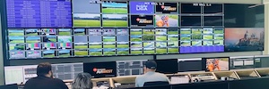 Dänemarks höchste Fußballliga springt mit Broadcast Solutions auf den Zug der Remote-Produktion auf